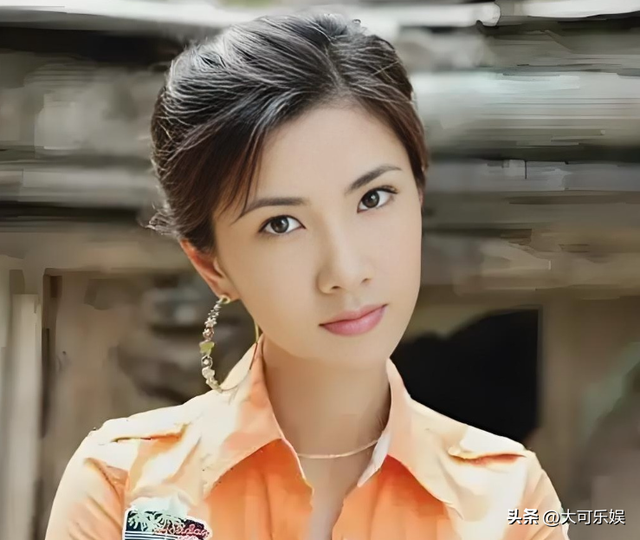 女星边潇潇:与印小天的纠纷导致两败俱伤,她嫁导演丈夫幸福吗?