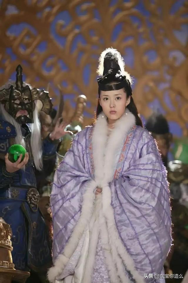 嫦娥不是谁都能演，有人飘飘欲仙，有人脸黑脖子粗又土又丑