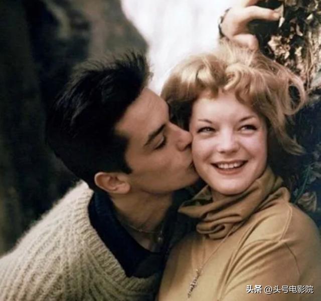 阿兰德龙去世，英俊风流一生，曾向中国女星求婚，说死后不验DNA