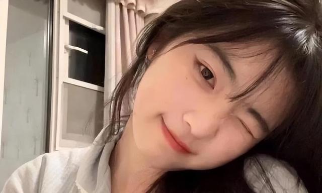 我和比我大三岁的女护士同居,我只做了一件事,她就成了我的人