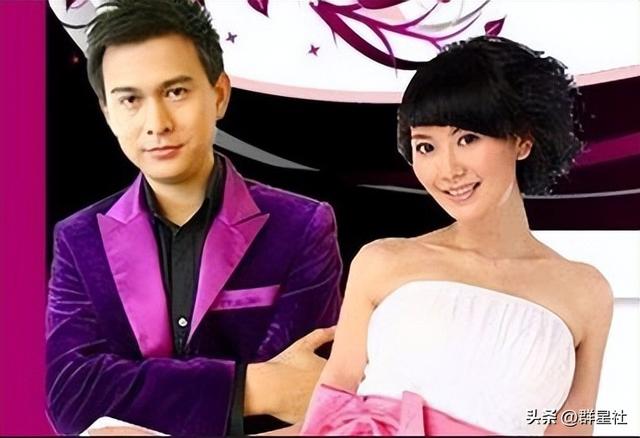 湖南主播魏哲浩:妻子是大美女,相恋11年领证,结婚13年育有两女