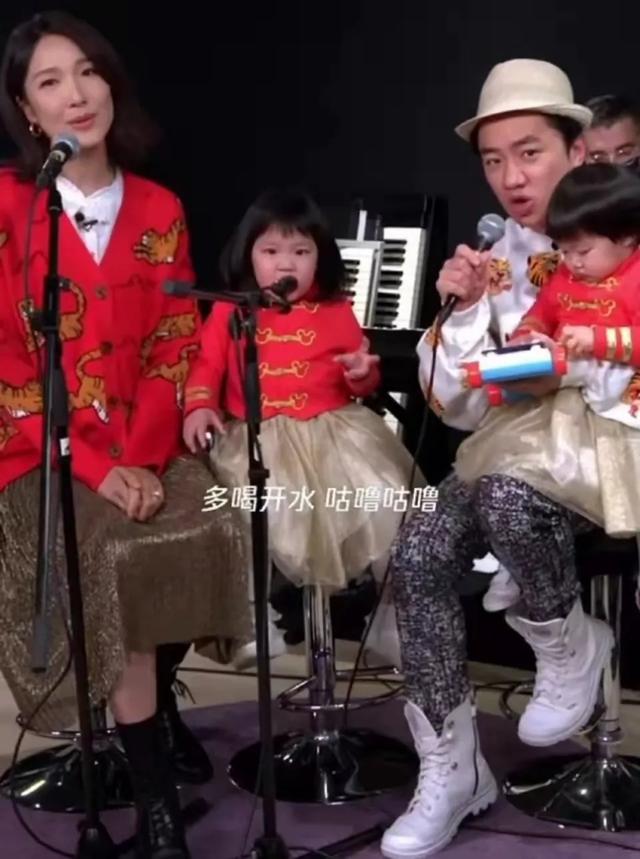 卫视春晚明星集体串台,小岳岳再现经典表情包,TVB春晚也凑热闹