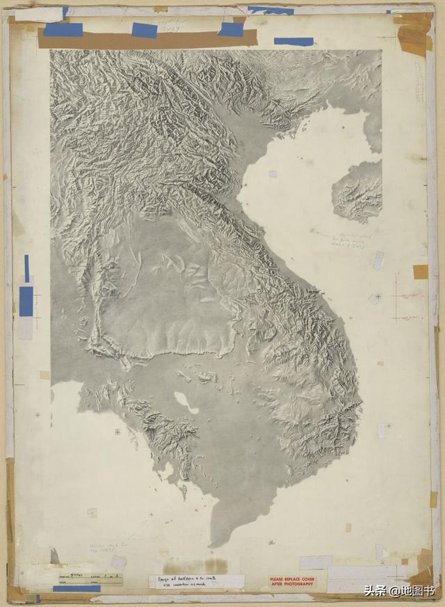 美国中央情报局冷战前期这样手绘全球地形图,无卫星时代的巅峰
