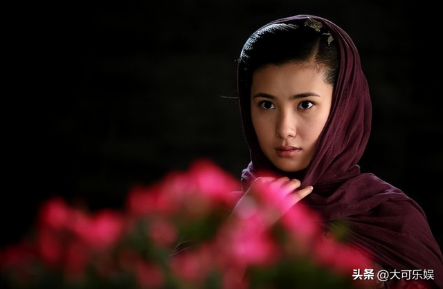 女星边潇潇:与印小天的纠纷导致两败俱伤,她嫁导演丈夫幸福吗?