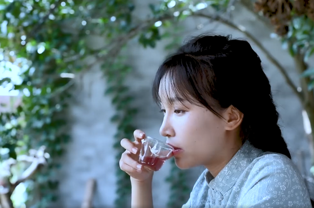 23岁年入5000万,曾力压李子柒的办公室小野,如今怎样了?