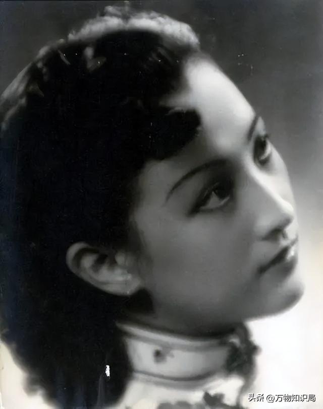 “金嗓子”周璇真的美吗？三岁容貌出众被拐，八岁差点被卖进青楼