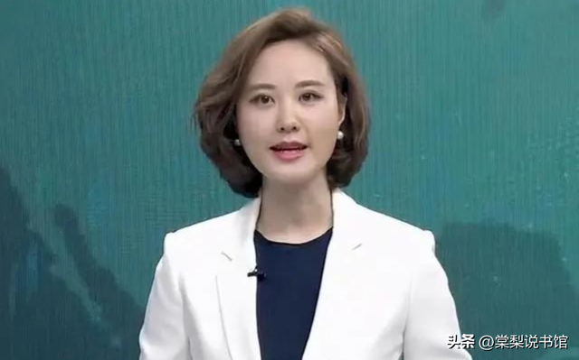 秦方：曾是重庆最美高考状元，今是央视知名女主持，42岁依然单身