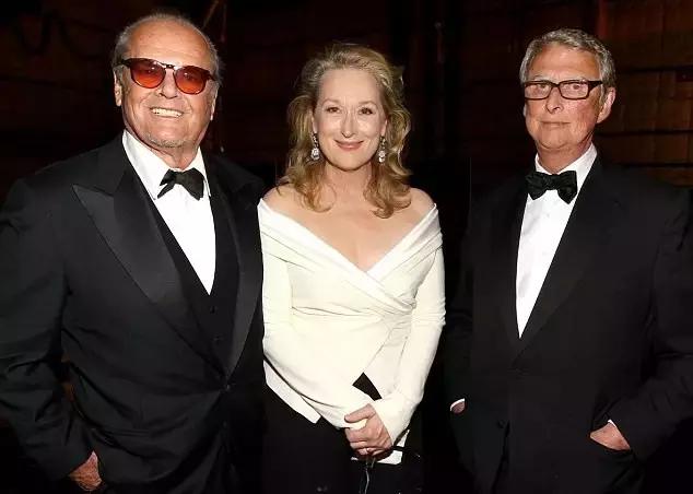 这部鲜为人知的电影，有丑爷和梅姨的“情事”！