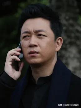 一人分饰两个角色的演员，只服这5位，他们没精分，观众先精分了