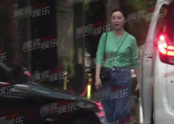 范冰冰重登国内杂志封面，身材暴瘦美出新高度