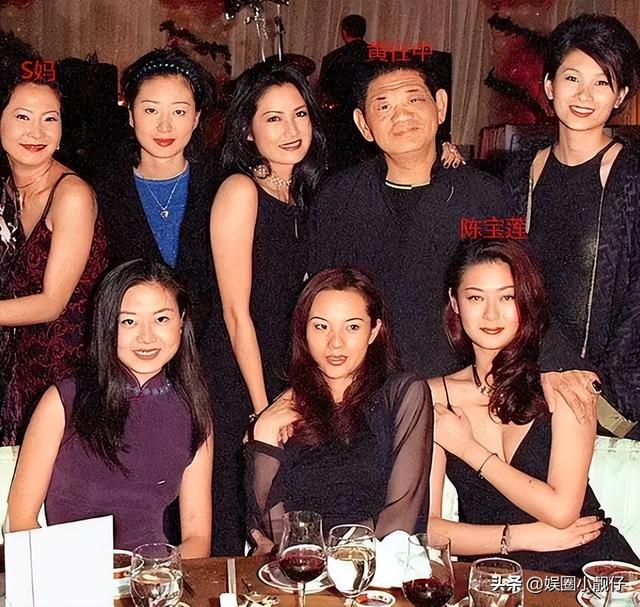 星女郎被母亲逼迫，一年拍10部“风月片”，为情疯癫29岁弃子跳楼