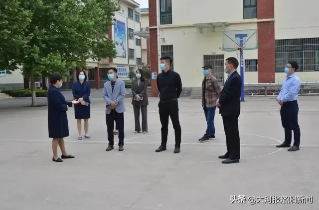 LYIS精神——洛阳国际学校致敬最美管理者