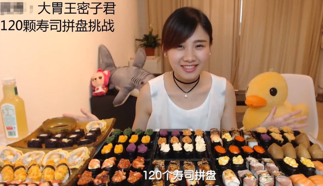 密子君：吃播界鼻祖，大胃王被央视批评浪费后，为何她却人气依旧