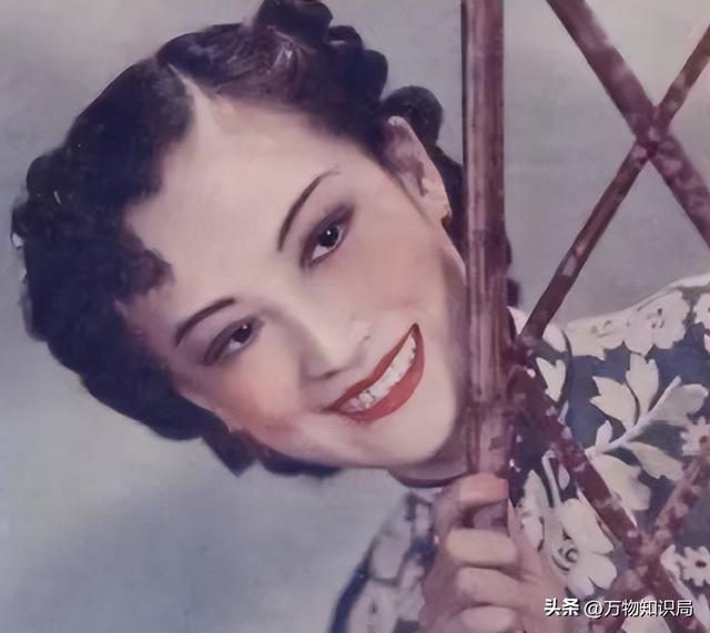“金嗓子”周璇真的美吗？三岁容貌出众被拐，八岁差点被卖进青楼