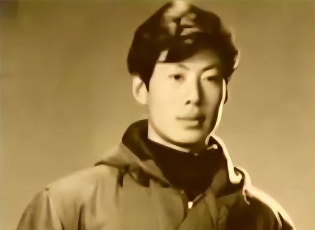 焦晃现状曝光，行动不便靠助行器行走，与小30岁妻子住无电梯顶层