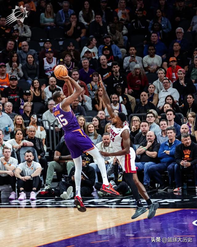 把把C啊！36岁的杜兰特，到底什么水平？