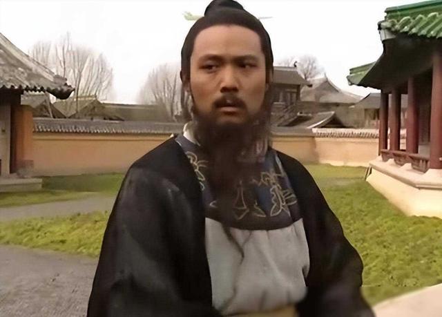 沈冠初，这位息影23年的昔日银幕美男，让我们一起瞧瞧他的罕见