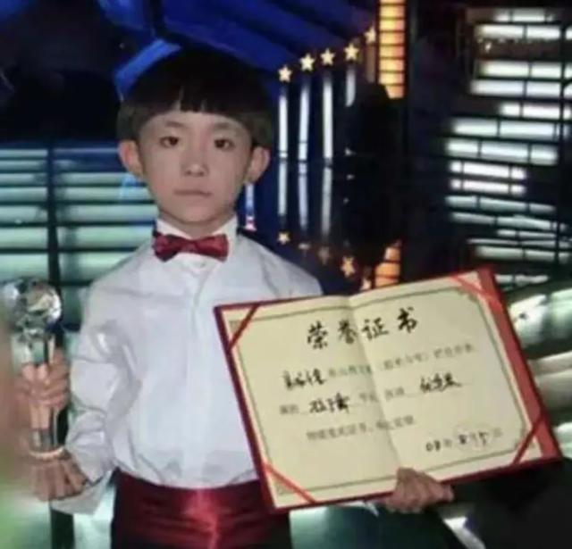 谢水萍：高中辍学却培养出百万影帝，易烊千玺成功的“鸡娃”案例