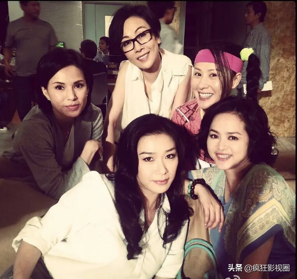 港片女神的“幻灭史”，恋过两位天王，走红后被豪门包养三年