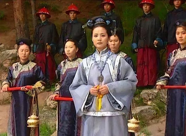 胤祹：康熙第十二子，生母活97岁，手握大权却不夺嫡，得乾隆重用