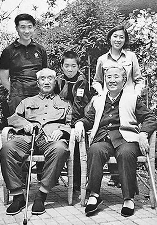 1990年徐向前逝世，徐小岩向中央提三条要求，中央：不能全部同意