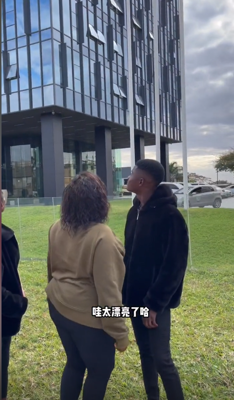 hello先生：小伙海外6年变“非洲大王”，却因卢克事件被迫离开？