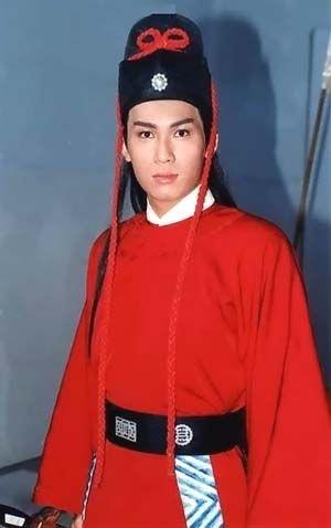 自感对TVB灰心！前亚视小生曝曾一年仅赚得3万，吃饭供楼都成问题