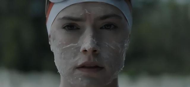 成人级无删减！高分爆款大女主爽片激情上映，票房却扑街？