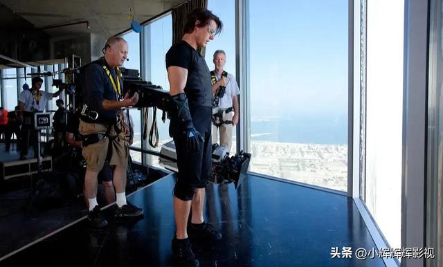 谍中谍所有故事情节