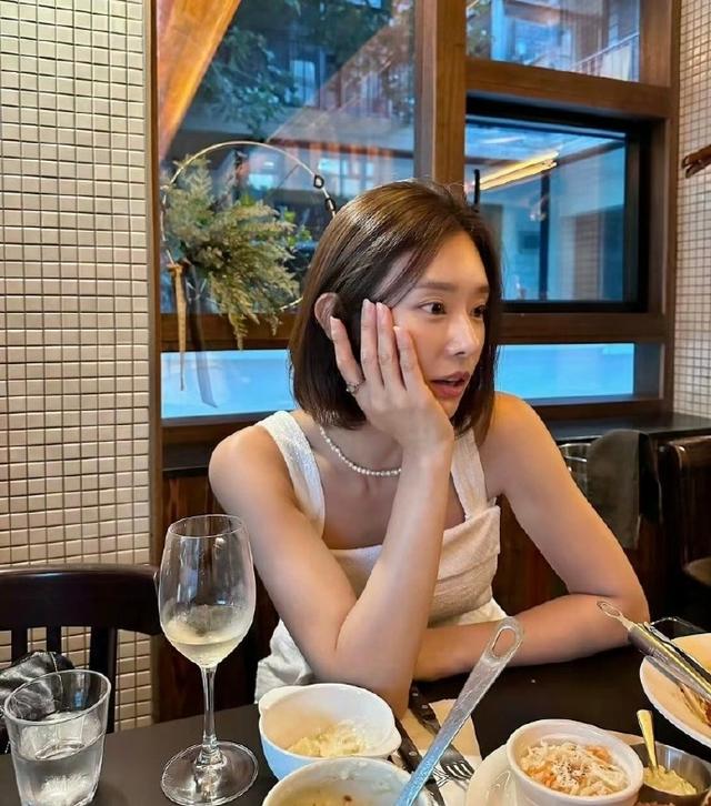 韩国知名女星透露,不知道在韩剧《泪水女王》中饰演的是“坏人”