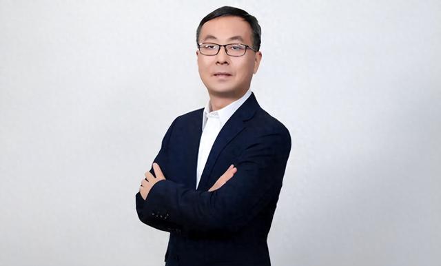 中国移动集团新任副总经理张冬为何受重用？他各方面都比较优秀