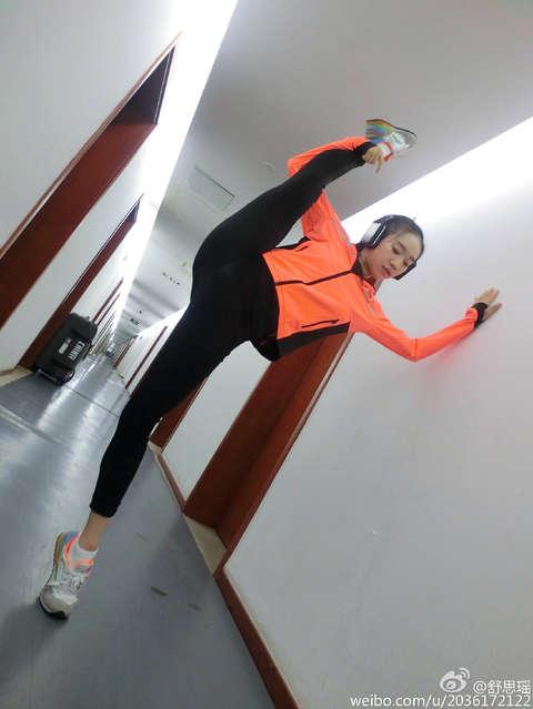 奥运舞出极限美,“一字马”女神舒思瑶练了20年