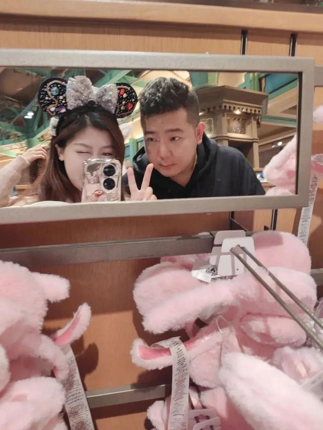 对于戒毒民警来说，爱情是“无论多晚，有我等你”！