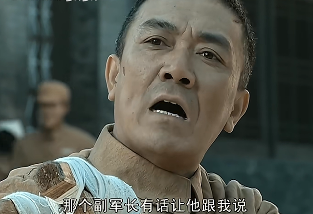 三刷《亮剑》后，才懂得身为师长的李云龙，为何敢顶撞王副军长