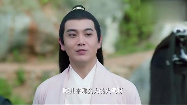 折颜是白浅的长辈,为何白浅却可以直呼其名,答案有三太搞笑了