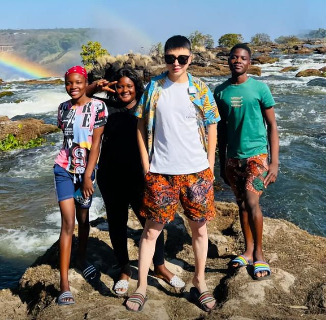 hello先生：小伙海外6年变“非洲大王”，却因卢克事件被迫离开？