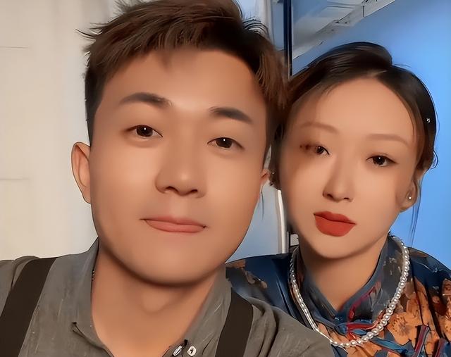 千万网红耀阳疑似出轨!妻子佳慧发文和平分手,二胎出生刚满半年