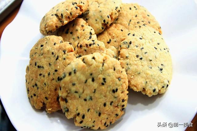 原来做桃酥这么简单！筷子一搅、手一压，香酥可口，一次成功