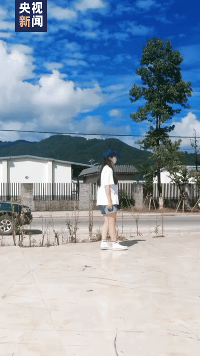 大叔自学霹雳舞5年，舞技惊艳众多网友