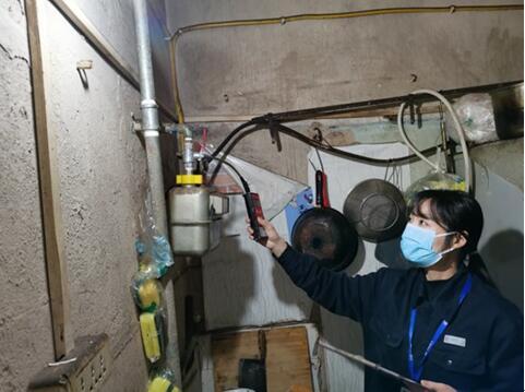 肖艺:当好安全“螺丝钉”走街串巷保供气