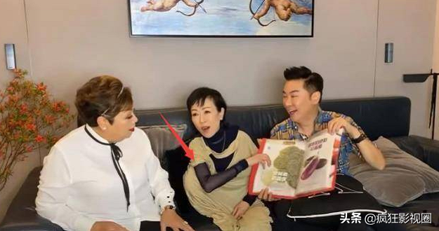 港片女神的“幻灭史”，恋过两位天王，走红后被豪门包养三年