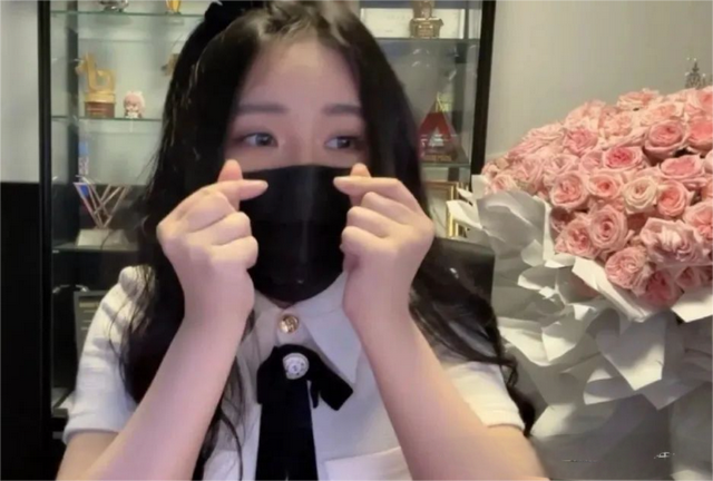 “一条小团团”：从巅峰主播到安静回归，她的选择引发热议