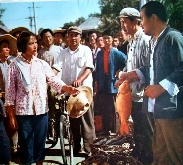 他是《青松岭》中自私自利的钱广，如今91岁高龄，祝福老艺术家