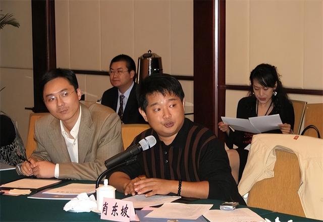 主持人肖东坡：一婚娶校花妻子遭离婚，与女商人55天闪婚获幸福