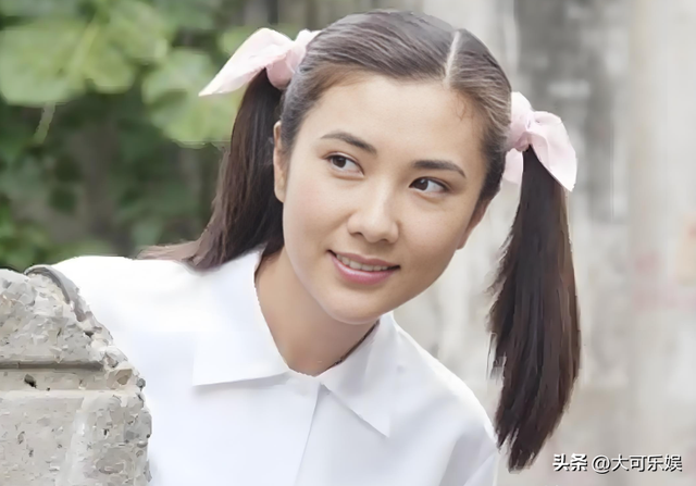 女星边潇潇:与印小天的纠纷导致两败俱伤,她嫁导演丈夫幸福吗?