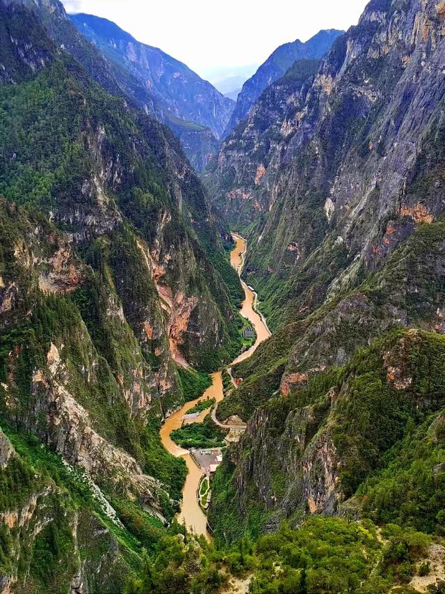 穿越巴拉格宗，寻找“消失的地平线”——有一种叫云南的生活之365天