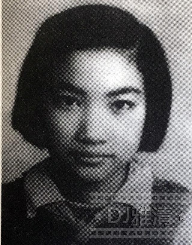 老照片:29位大明星的少女时代 个个像花骨朵般美丽 刘晓庆斗志昂扬