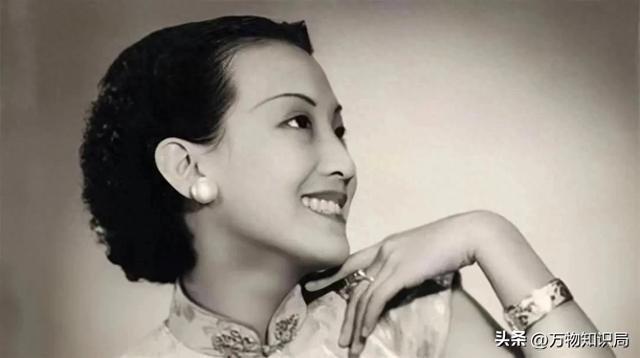 “金嗓子”周璇真的美吗？三岁容貌出众被拐，八岁差点被卖进青楼