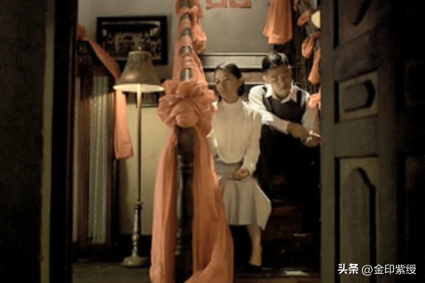 浅谈林娥和立青的爱情故事