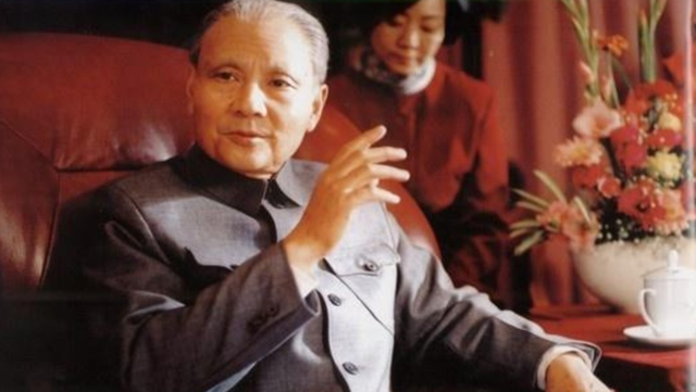 革命历史剧《渡江战役》要火，卢奇饰演邓小平，与谷伟携手演绎